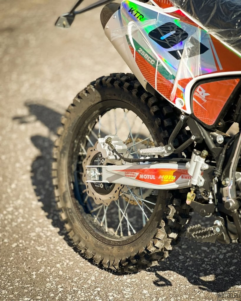 Эндуро мотоцикл KTR 07 Reflect – мощь, стиль и надежность!