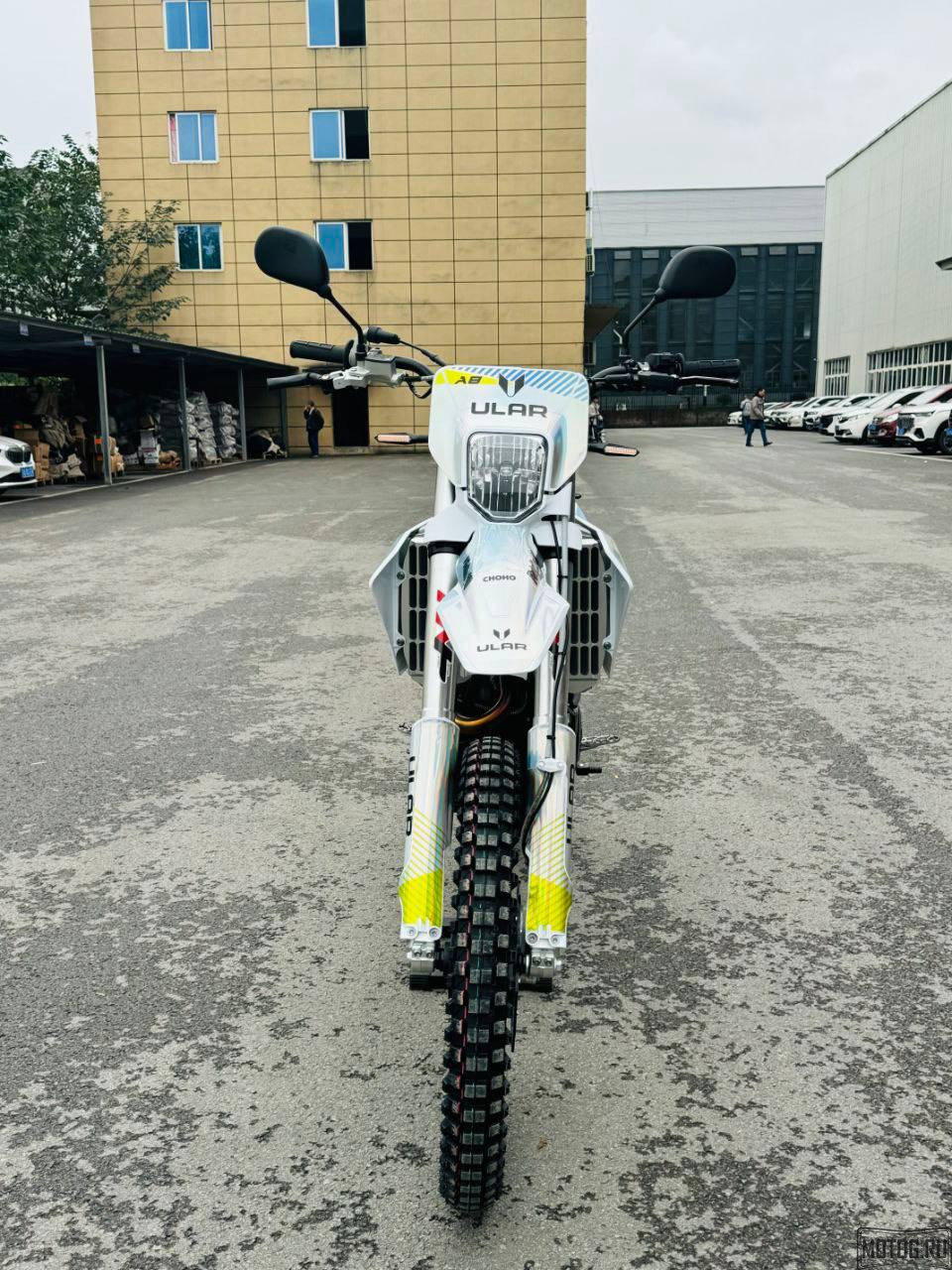 Эндуро мотоцикл ULAR A8-YBS300 – 300 куб, новинка 2025 для бездорожья